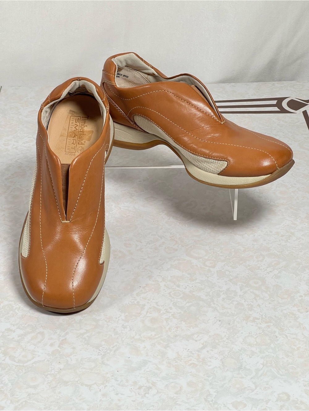Timberland Lindley Leather Tan and Cream Slip-on loafers Women's Size 6M
